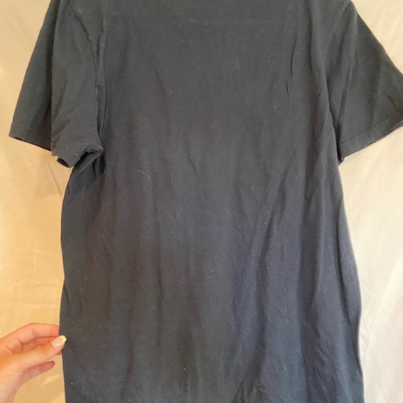 Black tee shirt - Picture 2 of 2